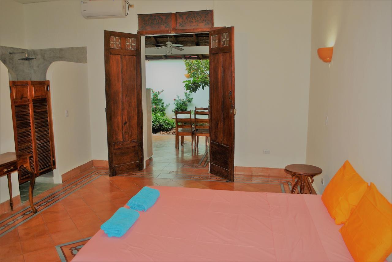 Aparthotel Casa Calala Granada Zewnętrze zdjęcie