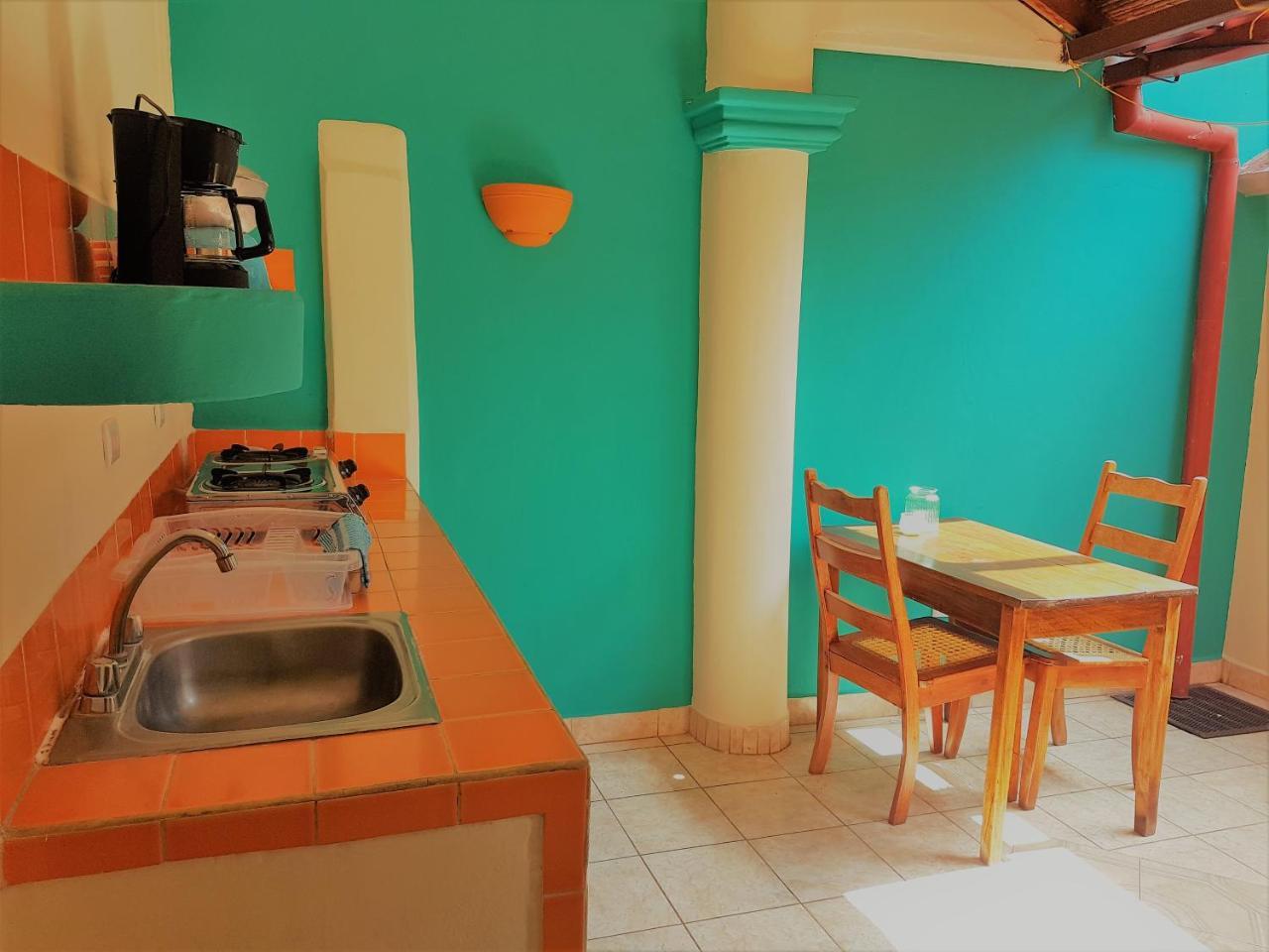 Aparthotel Casa Calala Granada Zewnętrze zdjęcie