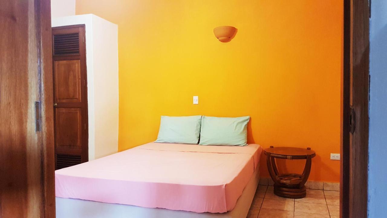 Aparthotel Casa Calala Granada Zewnętrze zdjęcie